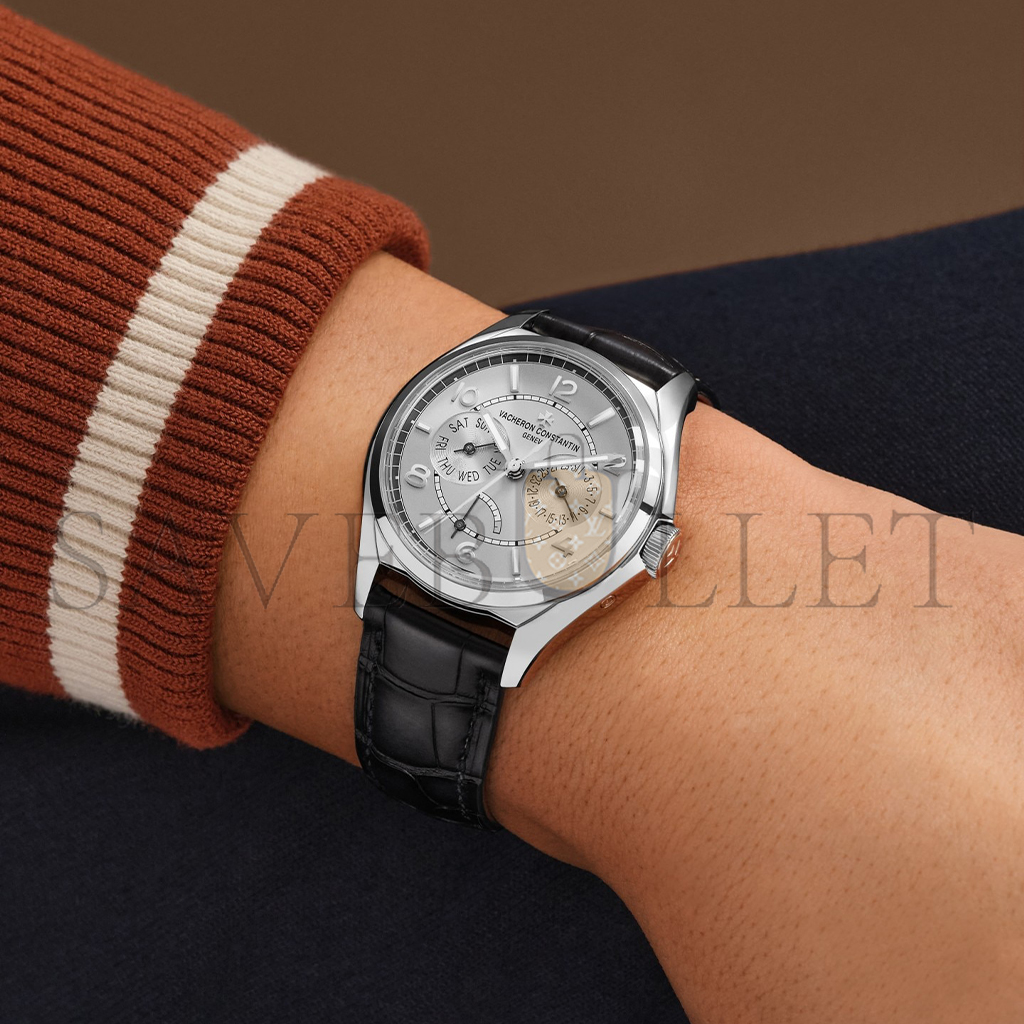 vacheron Co*sta*t*n day-date 40 mm steel watch 4400e/000a-b437